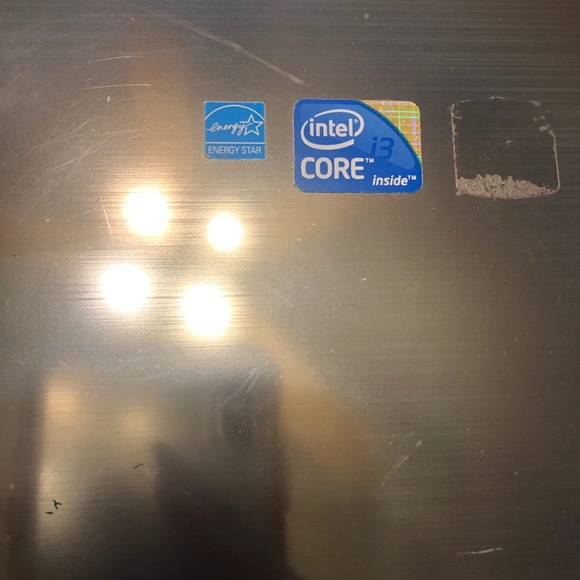 Del inspiron 15. 16 inch screen - Picture 3 of 5